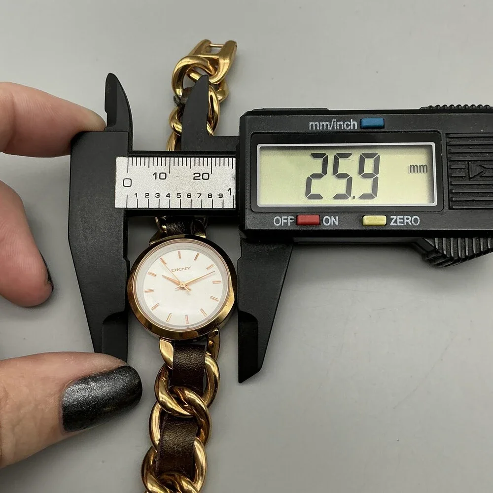 DKNY Womens Watch 26mm Gold Tone Leather Chain Bracelet New Battery 7.5